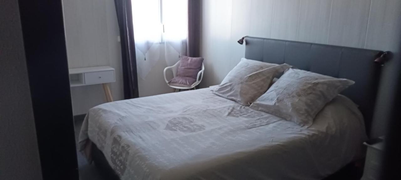 Le Queirele Appartement Le Lavandou Buitenkant foto